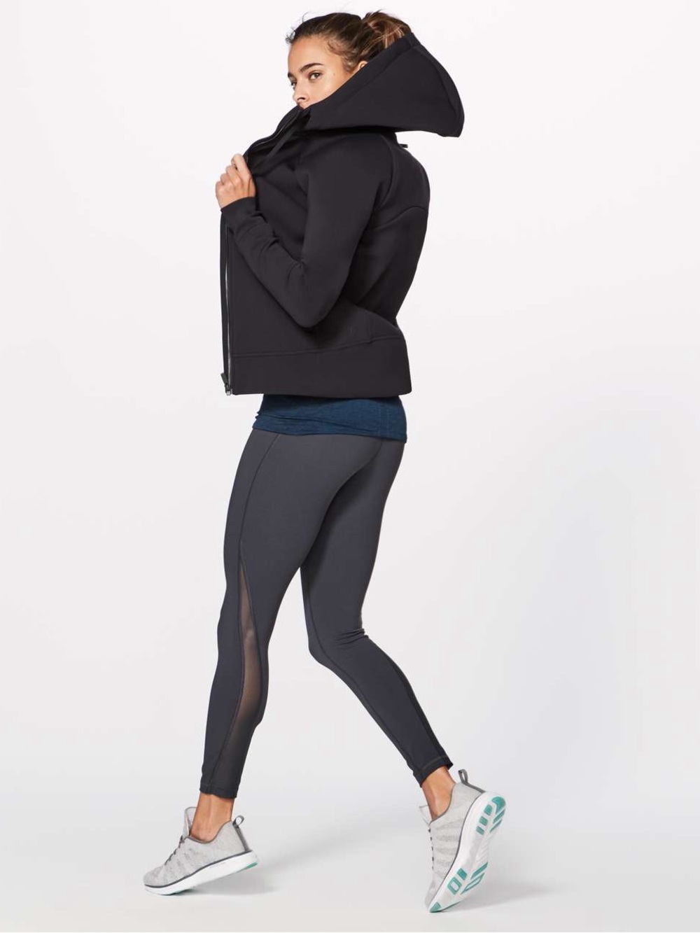LULULEMON Tech Lux Jacket in Black - 4 - Picture 4 of 16